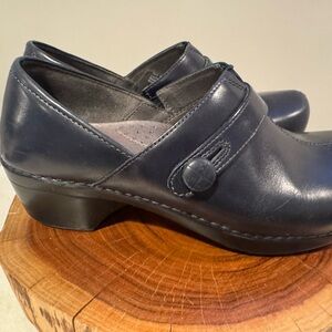 Dansko Women's Navy Leather Shoes 40
